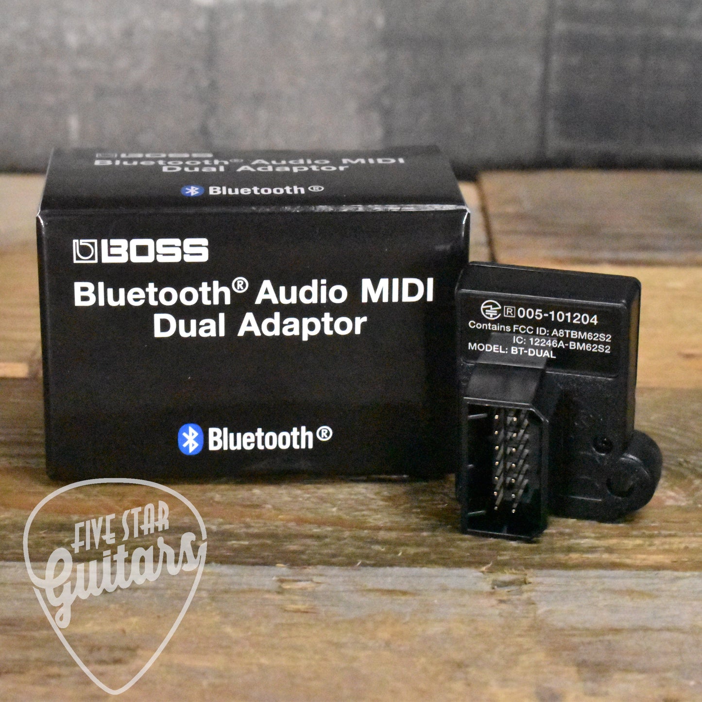 BOSS BT-Dual Bluetooth Audio MIDI Dual Adapter
