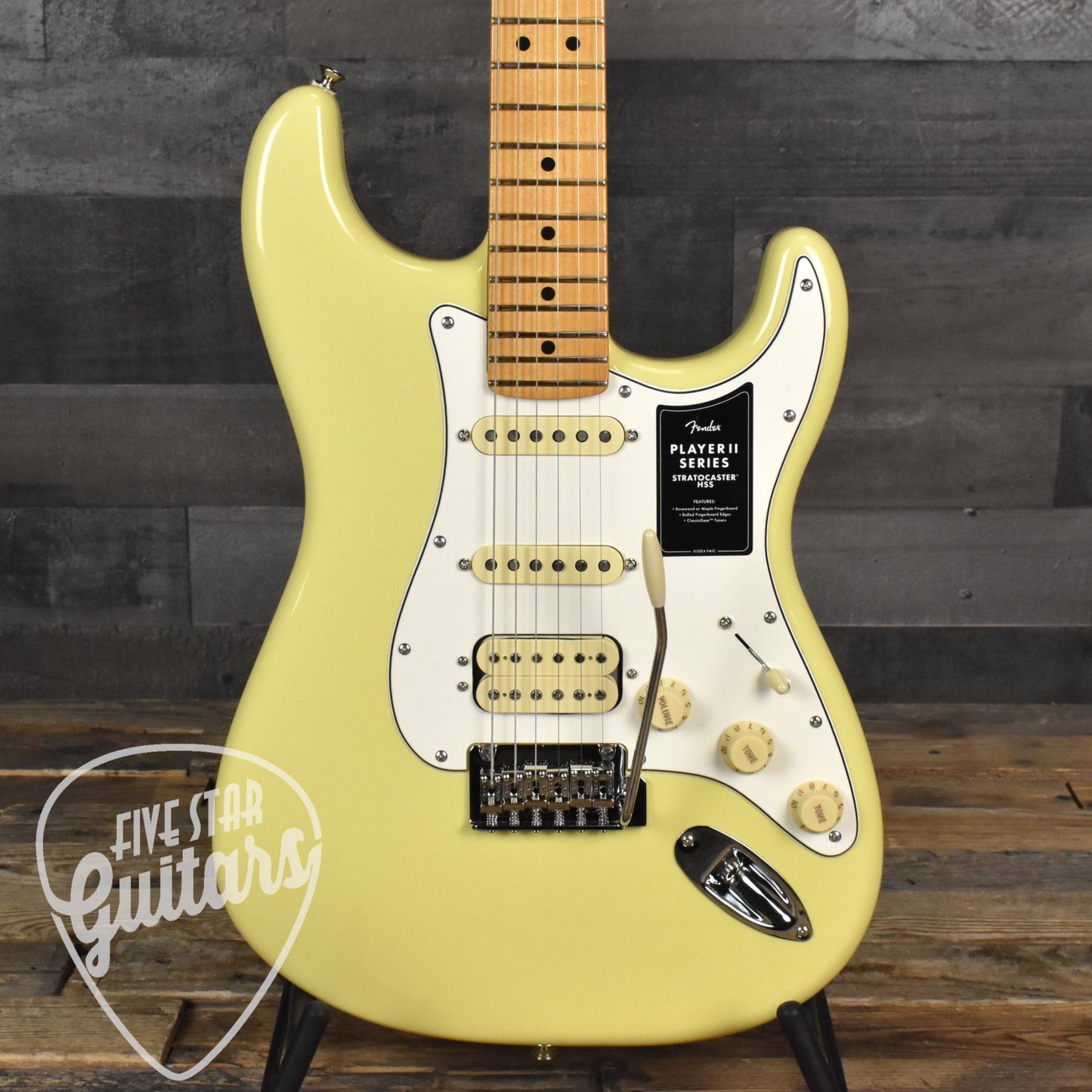 Fender Player II Stratocaster HSS Maple Fingerboard - Hialeah Yellow