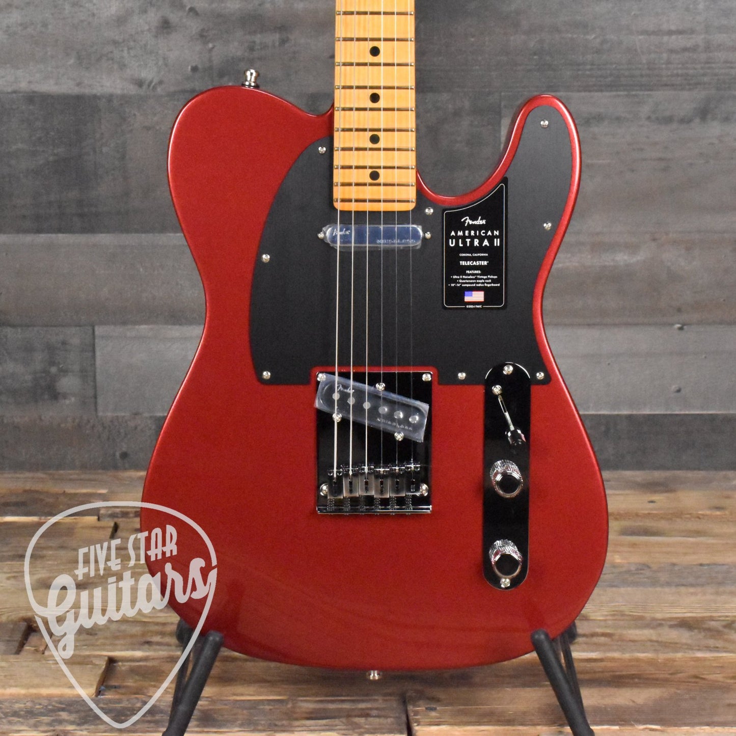 Fender American Ultra II Telecaster Maple Fingerboard - Sinister Red with Deluxe Molded Case