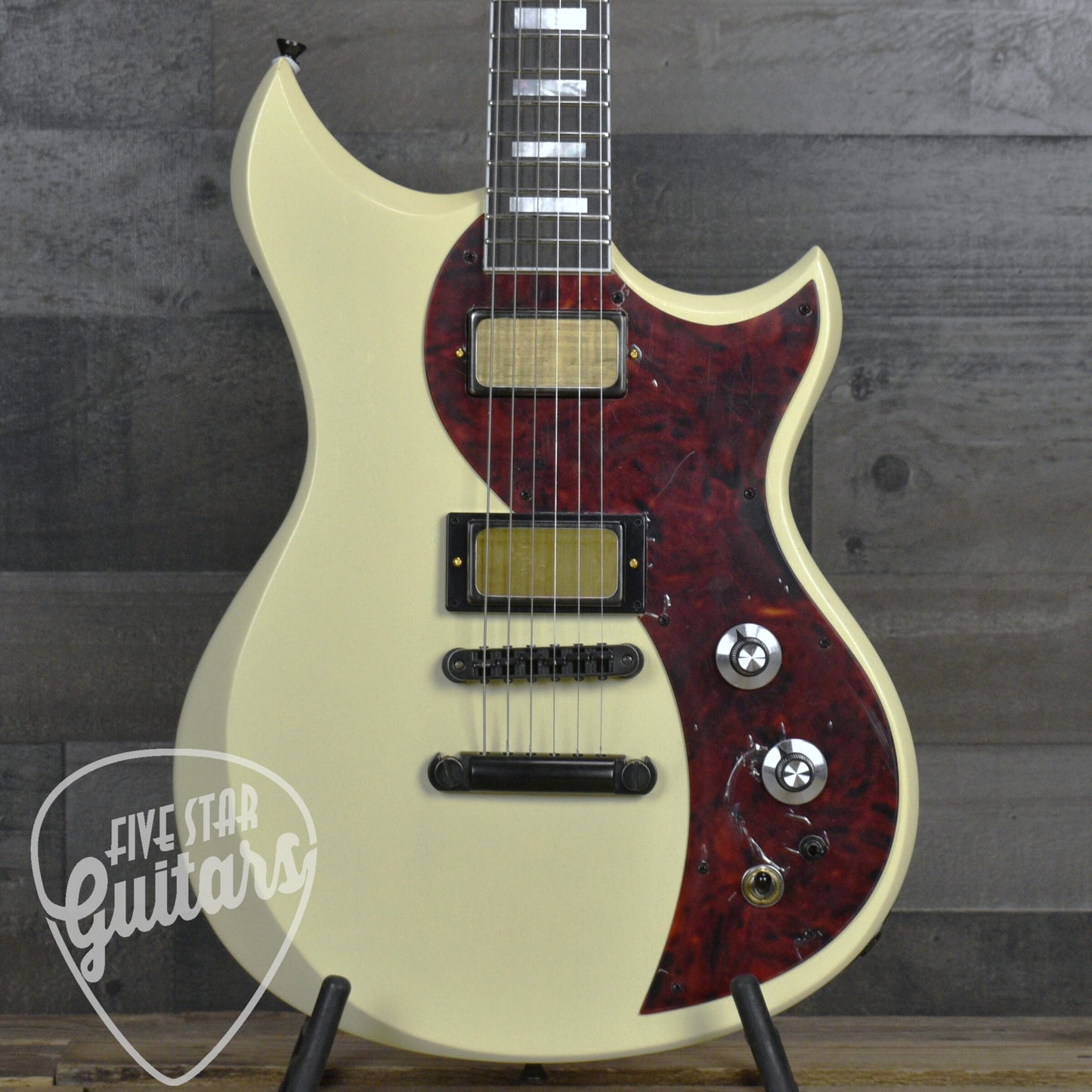 Dunable USA Cyclops - Vintage White with Hardshell Case