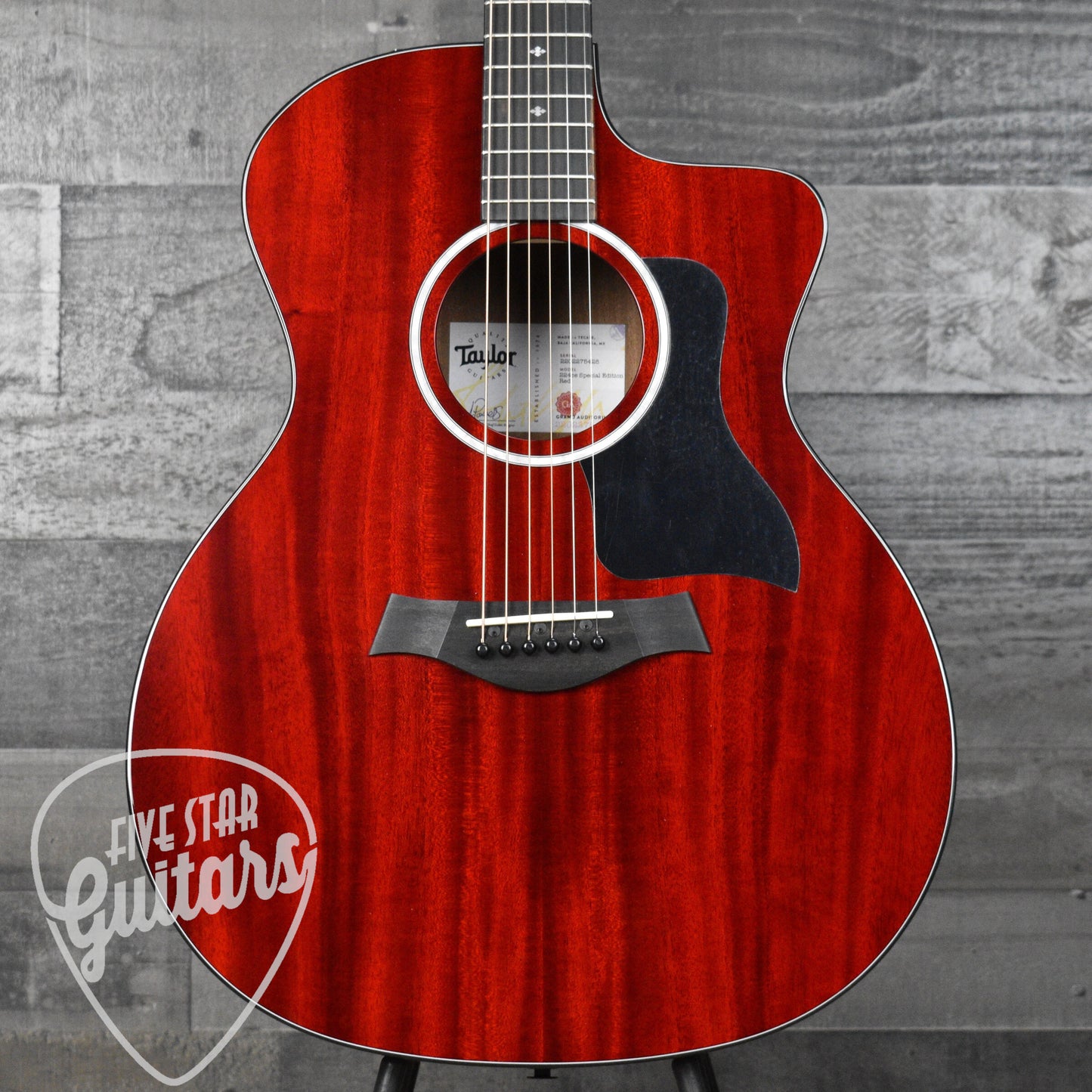 Taylor 224ce Plus Special Edition Red Sapele/Mahogany