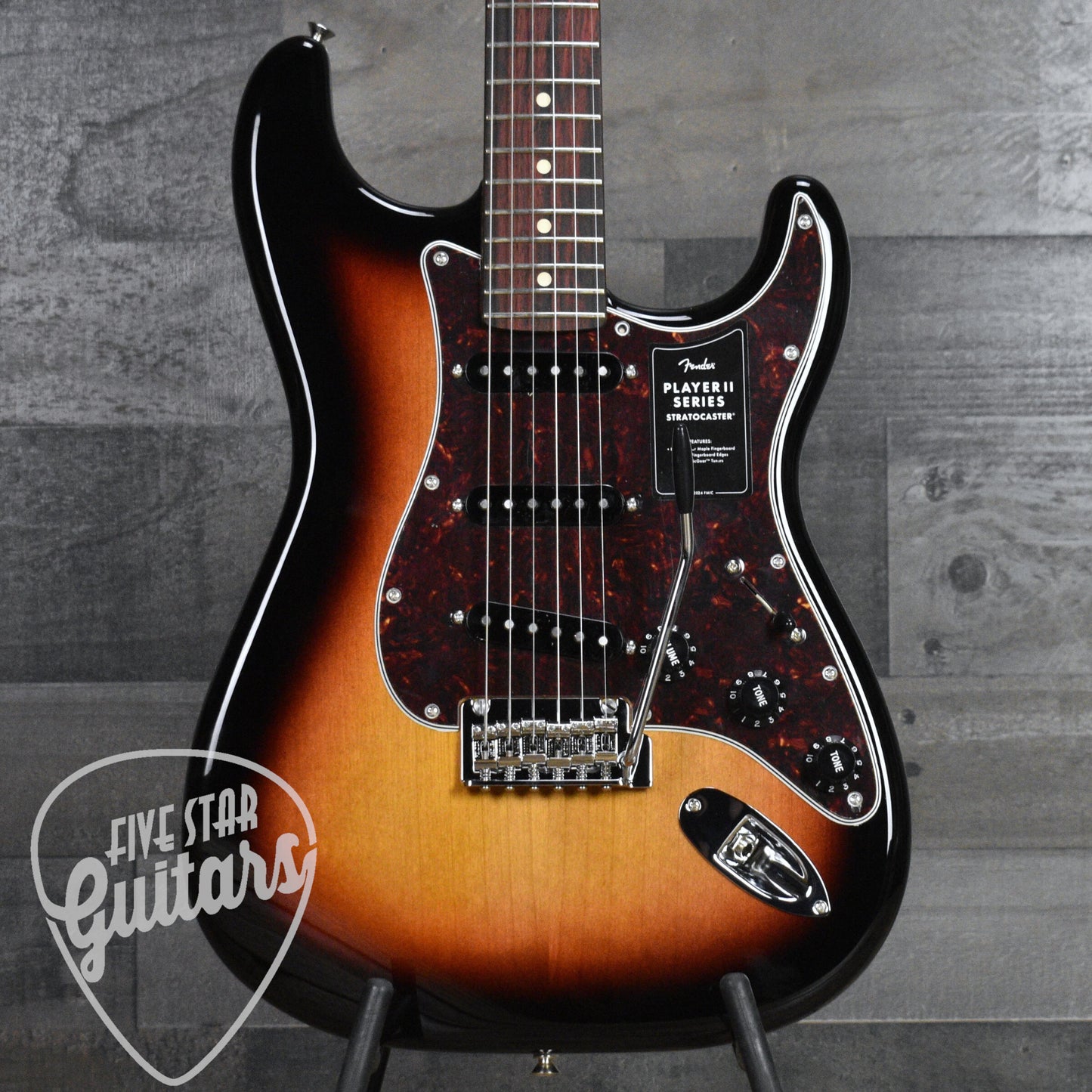 Fender Player II Stratocaster Rosewood Fingerboard - 3-Color Sunburst