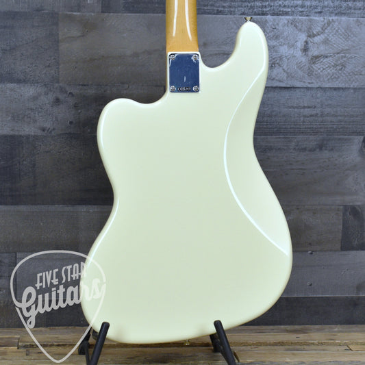 Fender Vintera III Early 60s Bass VI - Olympic White with Gigbag