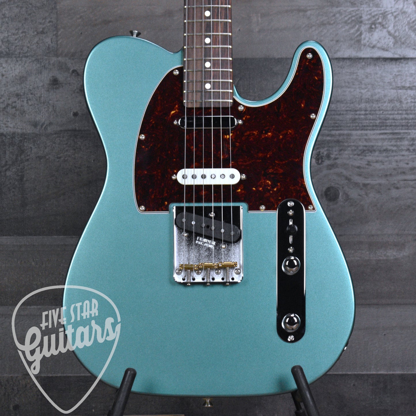 Fender American Professional Classic Hotshot Telecaster Rosewood Fingerboard - Faded Sherwood Green Metallic with Deluxe Gigbag