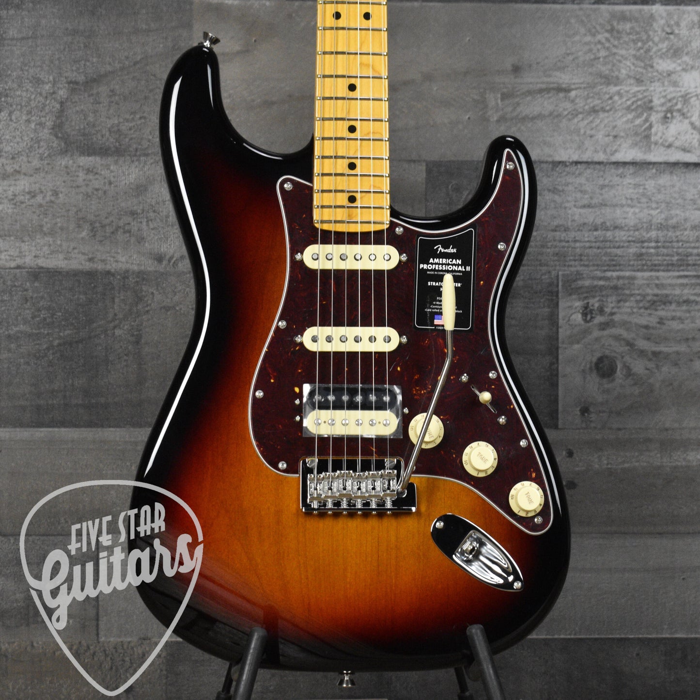 Fender American Professional II Stratocaster HSS - Maple Fingerboard 3-Color Sunburst