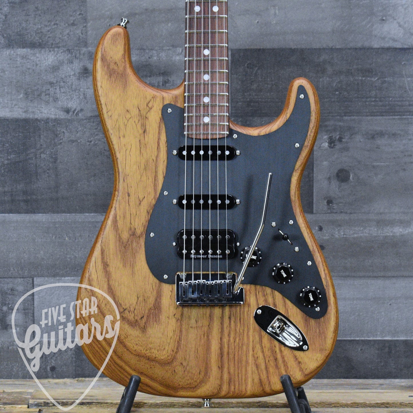 Fender Limited Edition American Ultra II Stratocaster HSS - Natural with Hardshell Case