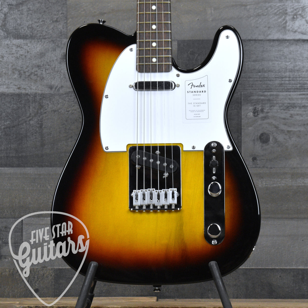 Fender Standard Telecaster Laurel Fingerboard - 3-Color Sunburst