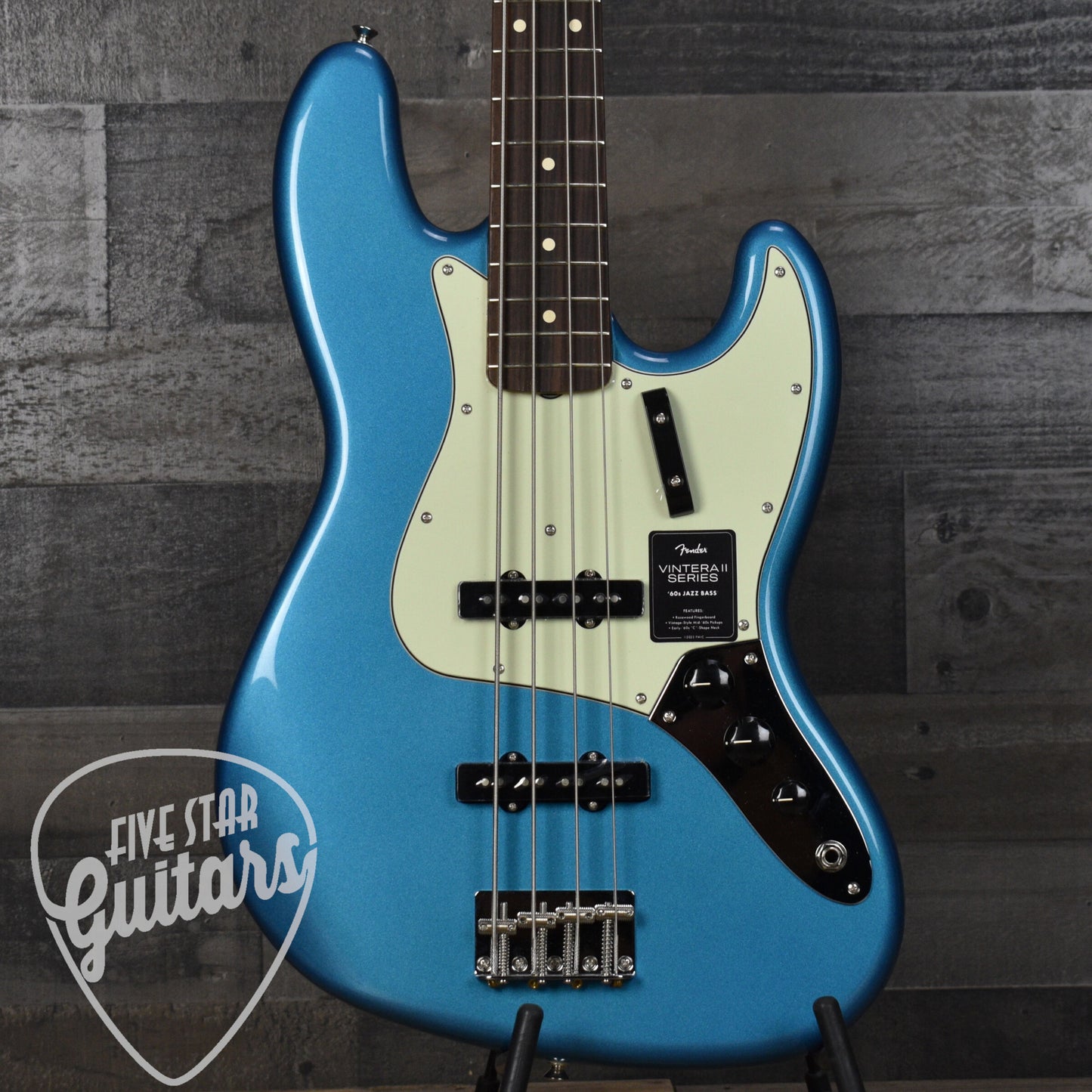 Fender Vintera II '60s Jazz Bass - Lake Placid Blue with Gig Bag