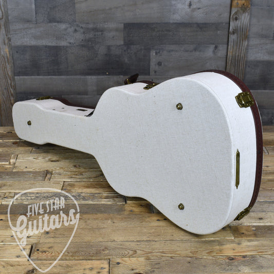 Gator Journeyman Dreadnaught Acoustic Deluxe Wood Case