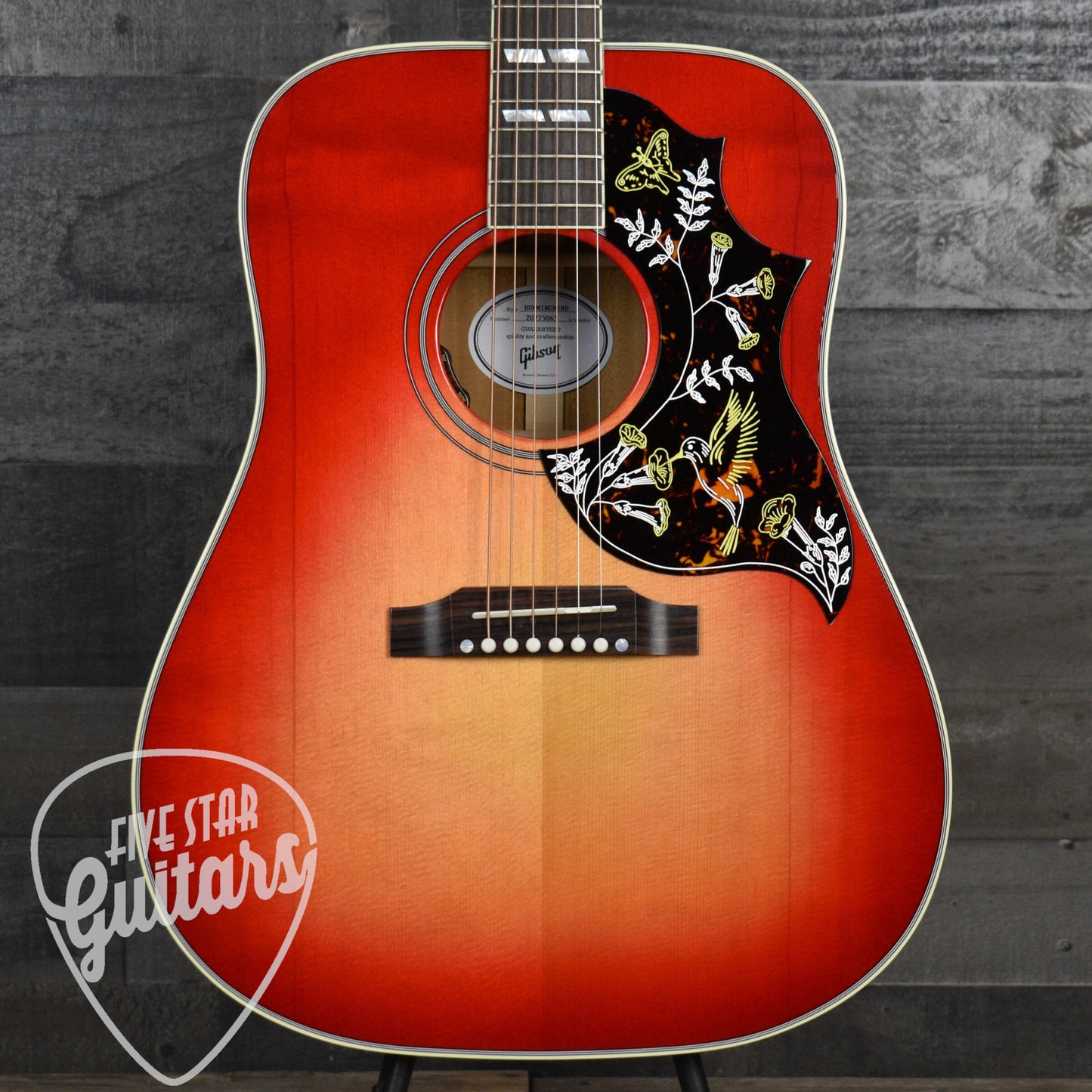 Gibson Hummingbird Standard - Vintage Cherry Sunburst with Hard Shell Case