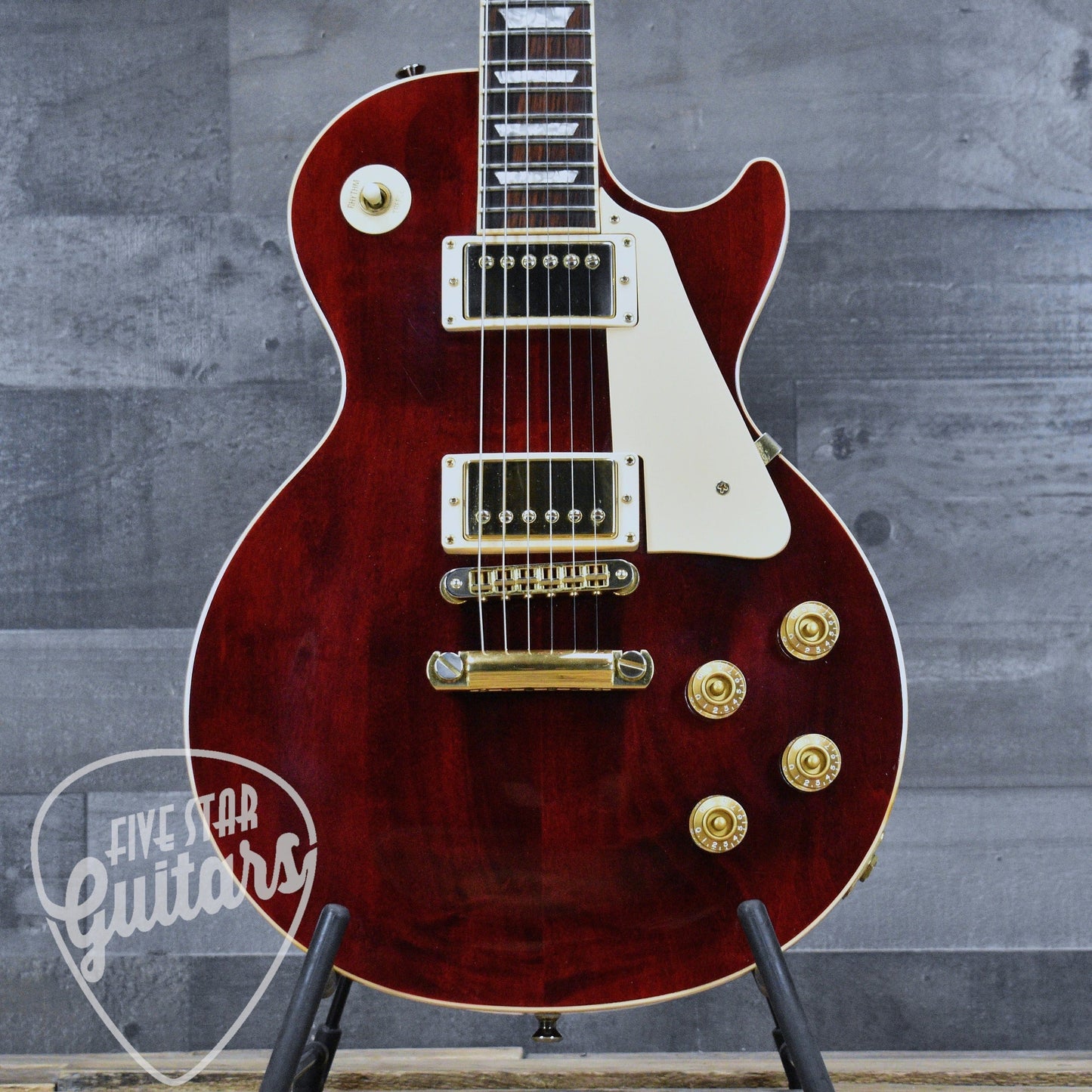 Pre-Owned 2001 Gibson Les Paul Standard - Wine Red with Hardshell Case