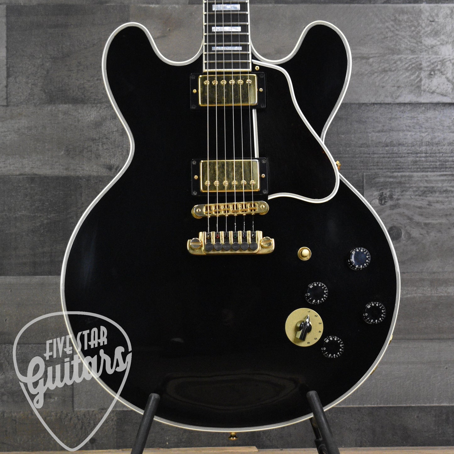 Pre-Owned 2002 Gibson B.B. King Lucille - Ebony with Hardshell Case