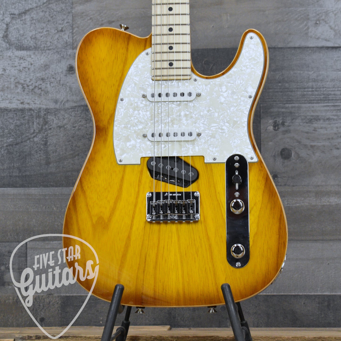 Pre-Owned Anderson T Classic Shorty - Tobacco Fade with Hardshell Case