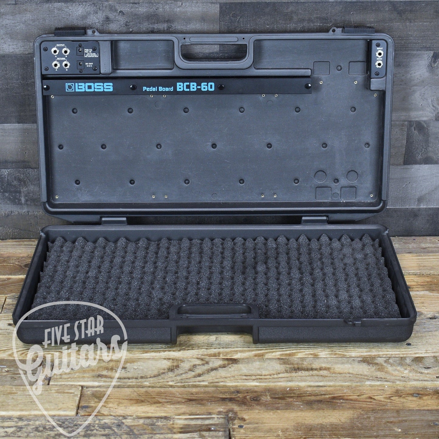 Pre-Owned BOSS BCB-60 Pedalboard
