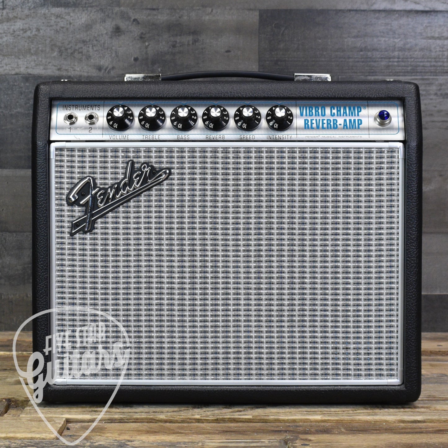 Pre-Owned Fender '68 Custom Vibro Champ Reverb