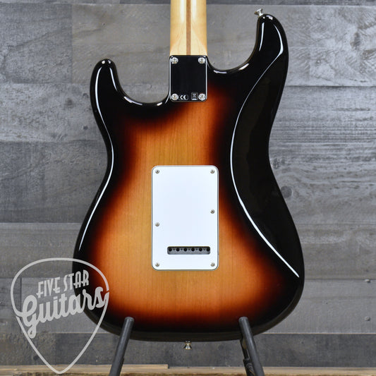 Pre-Owned Fender Standard Stratocaster - Brown Sunburst