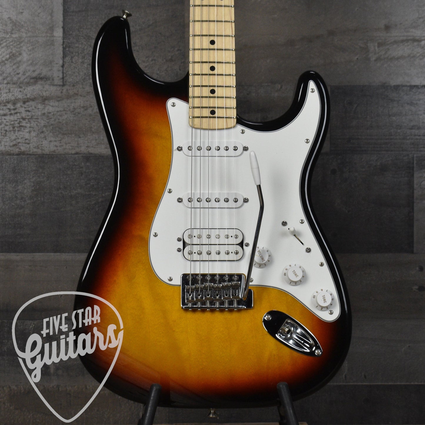 Pre-Owned Fender Standard MIM Stratocaster - Sunburst with Tweed Hardshell Case