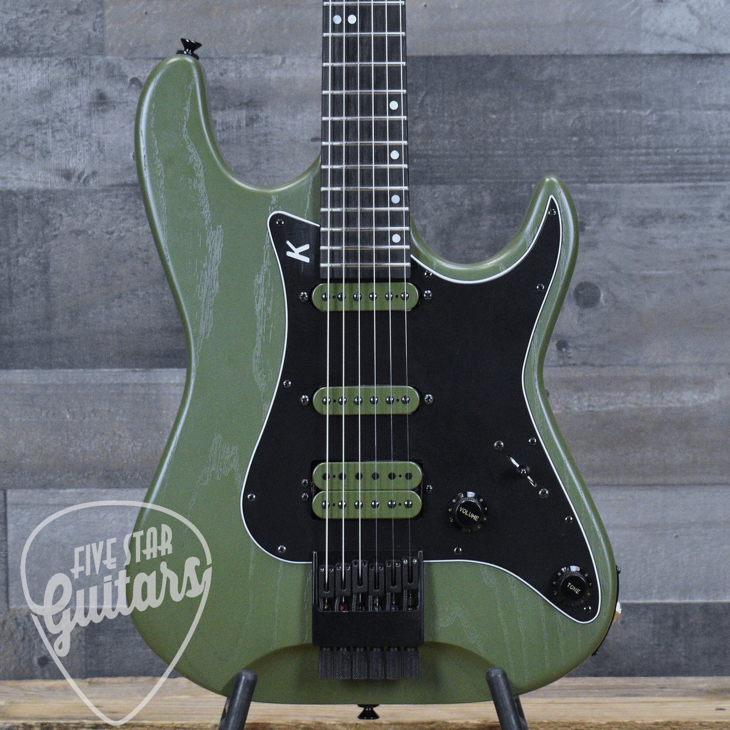 Pre-Owned Kiesel Headless Delos - Olive Drab with Gigbag