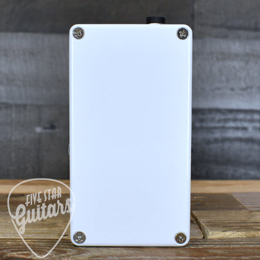 Pre-Owned Wren and Cuff White Elk Fuzz