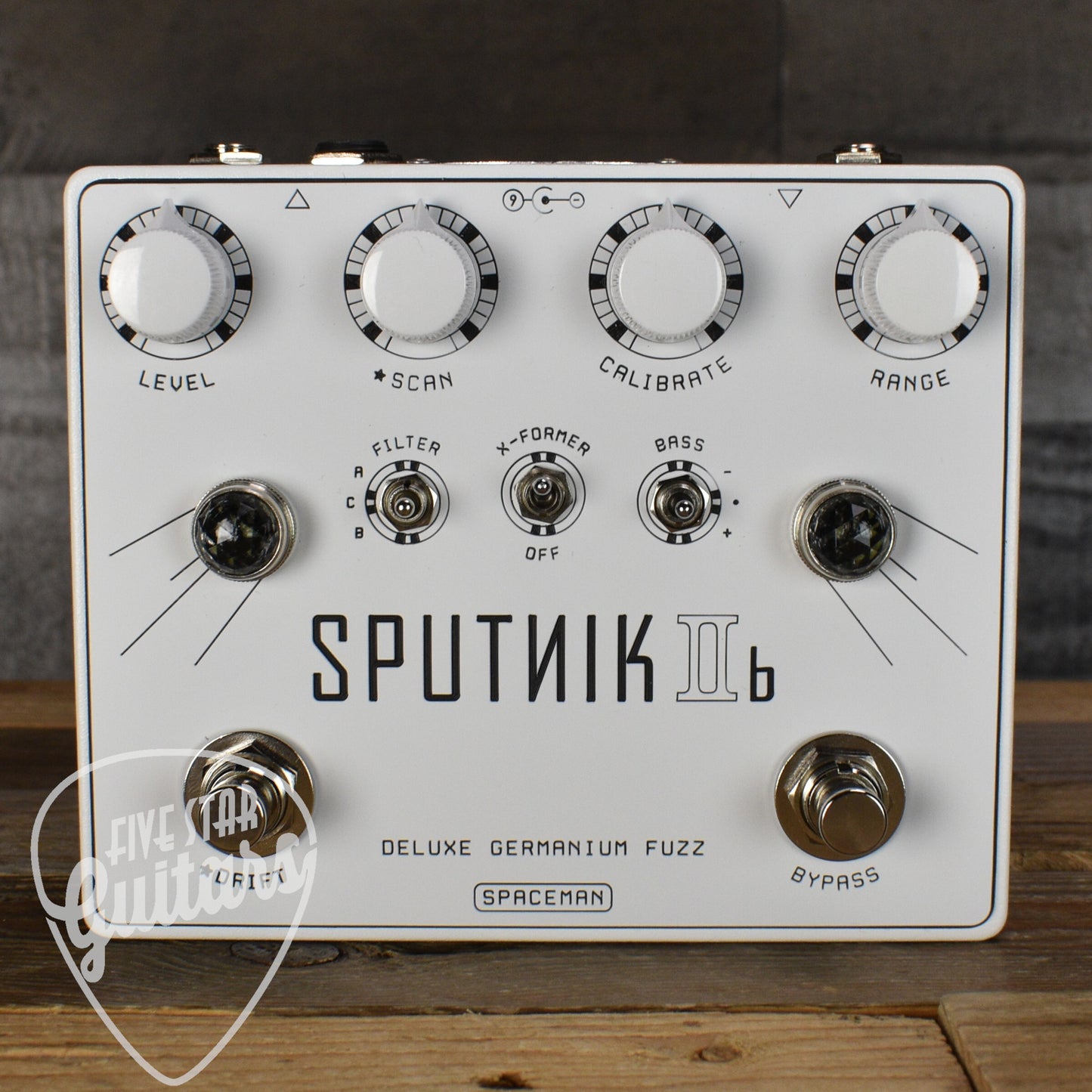 Spaceman White Light Edition Sputnik IIb