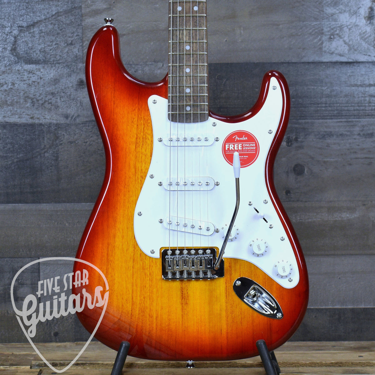 Squier Sonic Stratocaster - Sienna Sunburst
