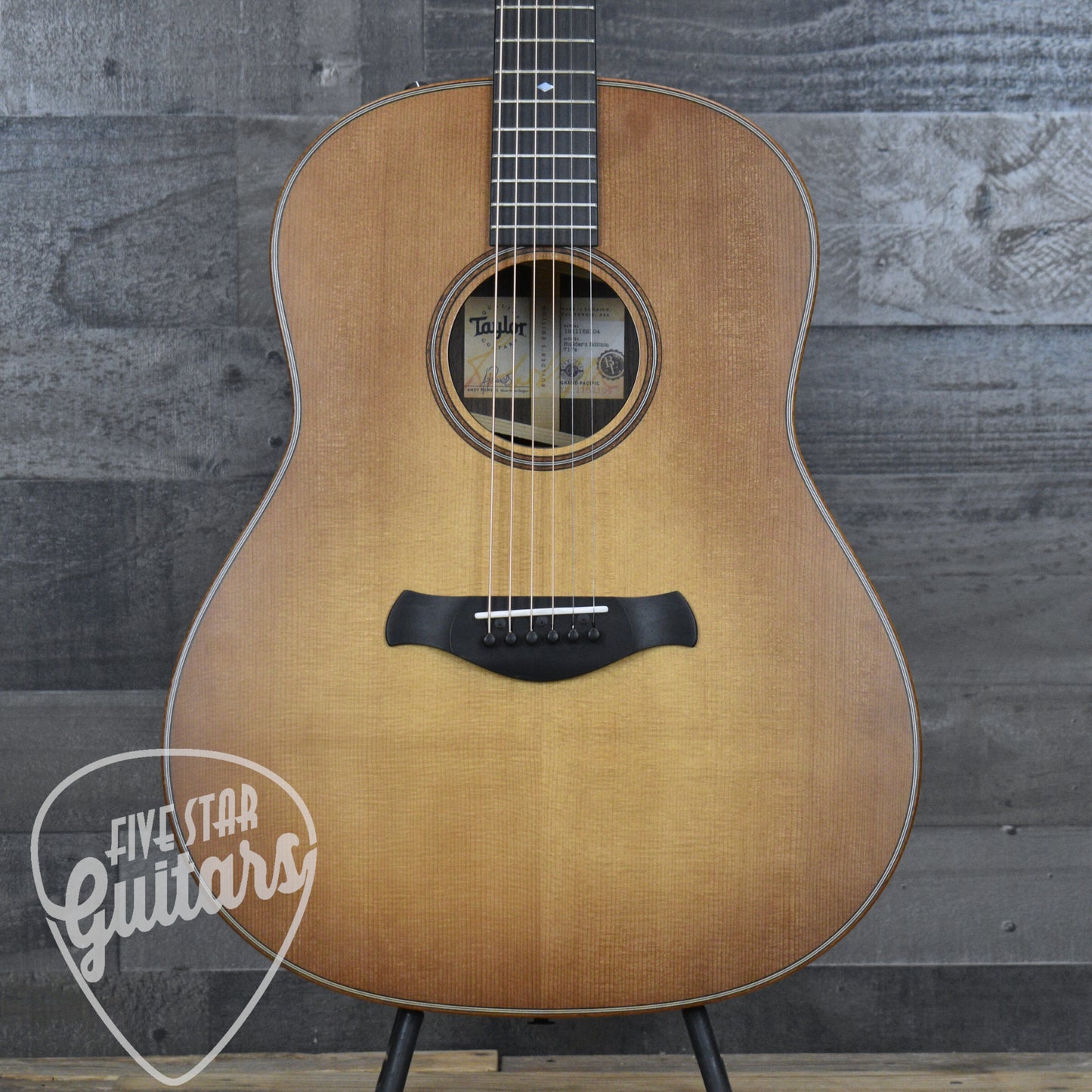 Taylor 2022 Builder's Edition 717e - Wild Honey Burst with Hard Shell Case