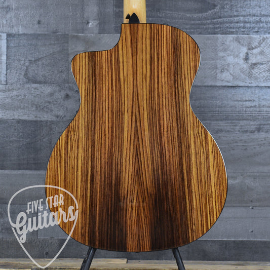 Taylor 214ce Plus with Aerocase