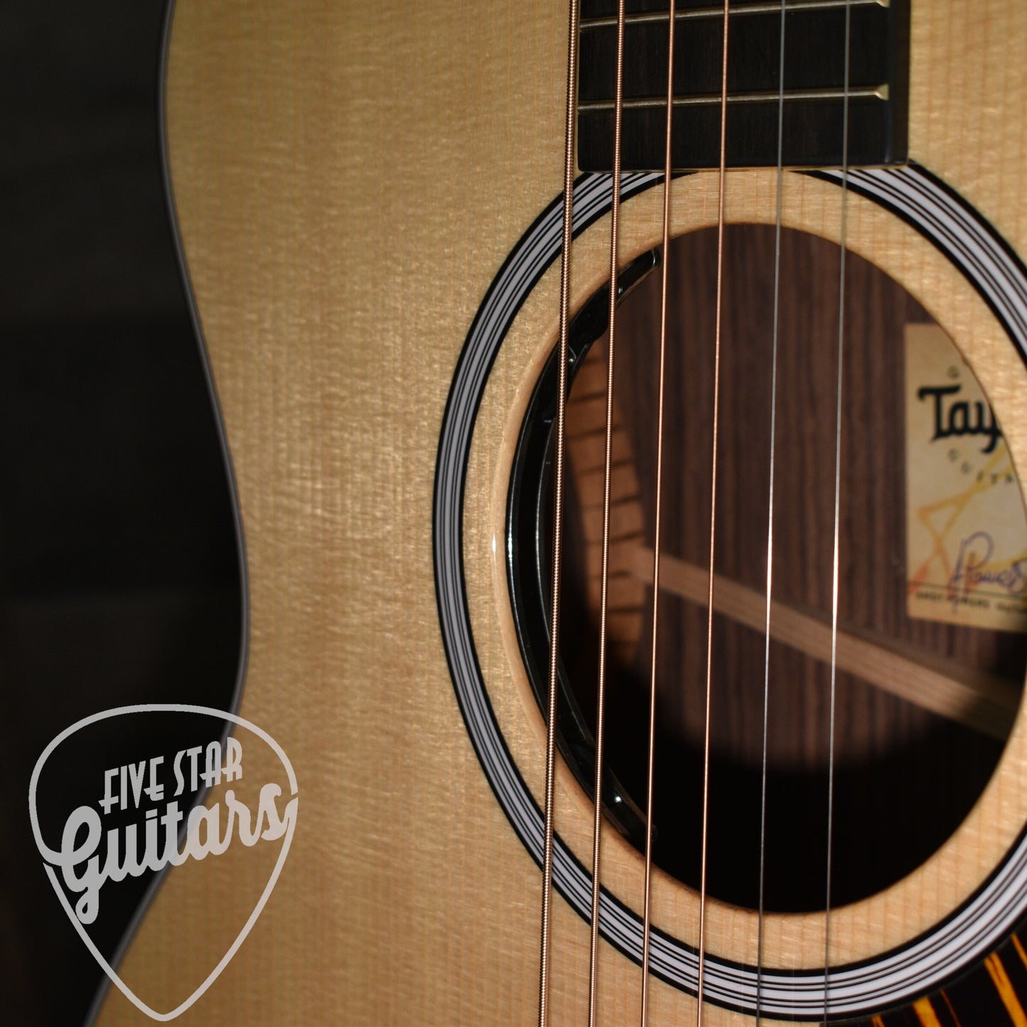 Taylor 414ce Next Generation - Natural with Hardshell Case