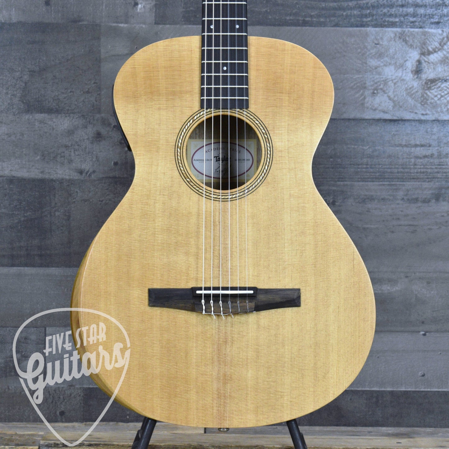 Taylor Academy 12e-N with Gig Bag