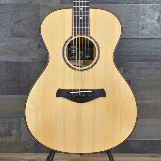 Taylor Custom Gold Label Grand Concert Catch Custom#29 - Satin Natural with Hardshell Case