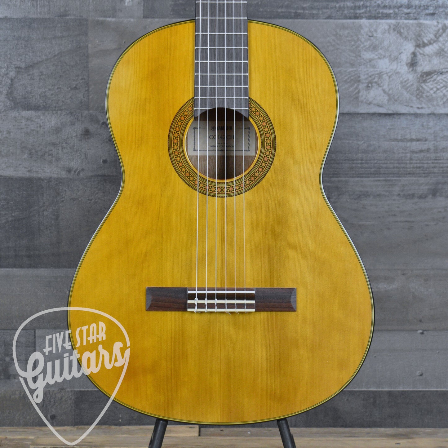 Yamaha CG142CH Nylon String Classical Acoustic Guitar - Natural