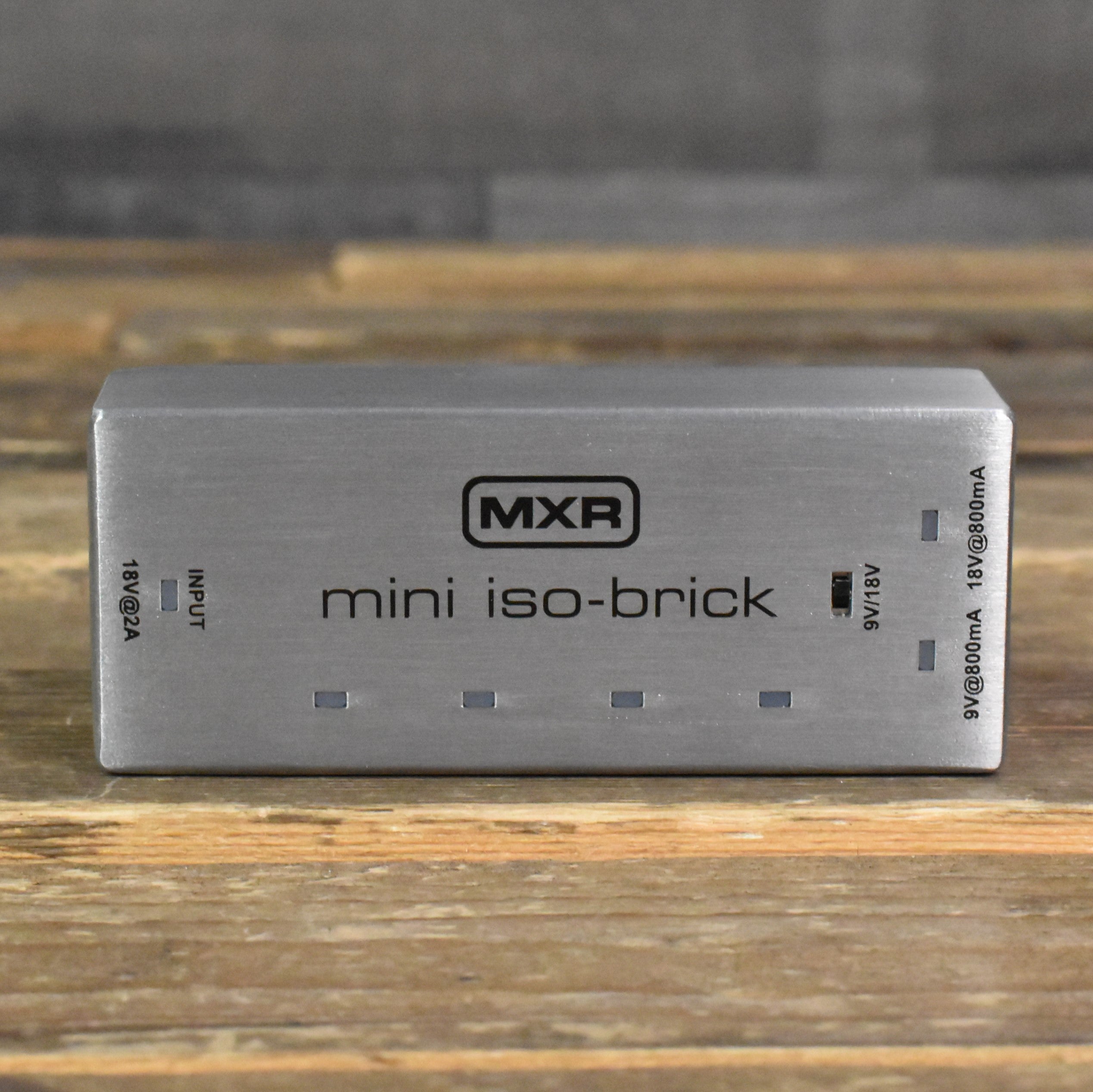 MXR M239 Mini Iso Brick Power Supply – Five Star Guitars