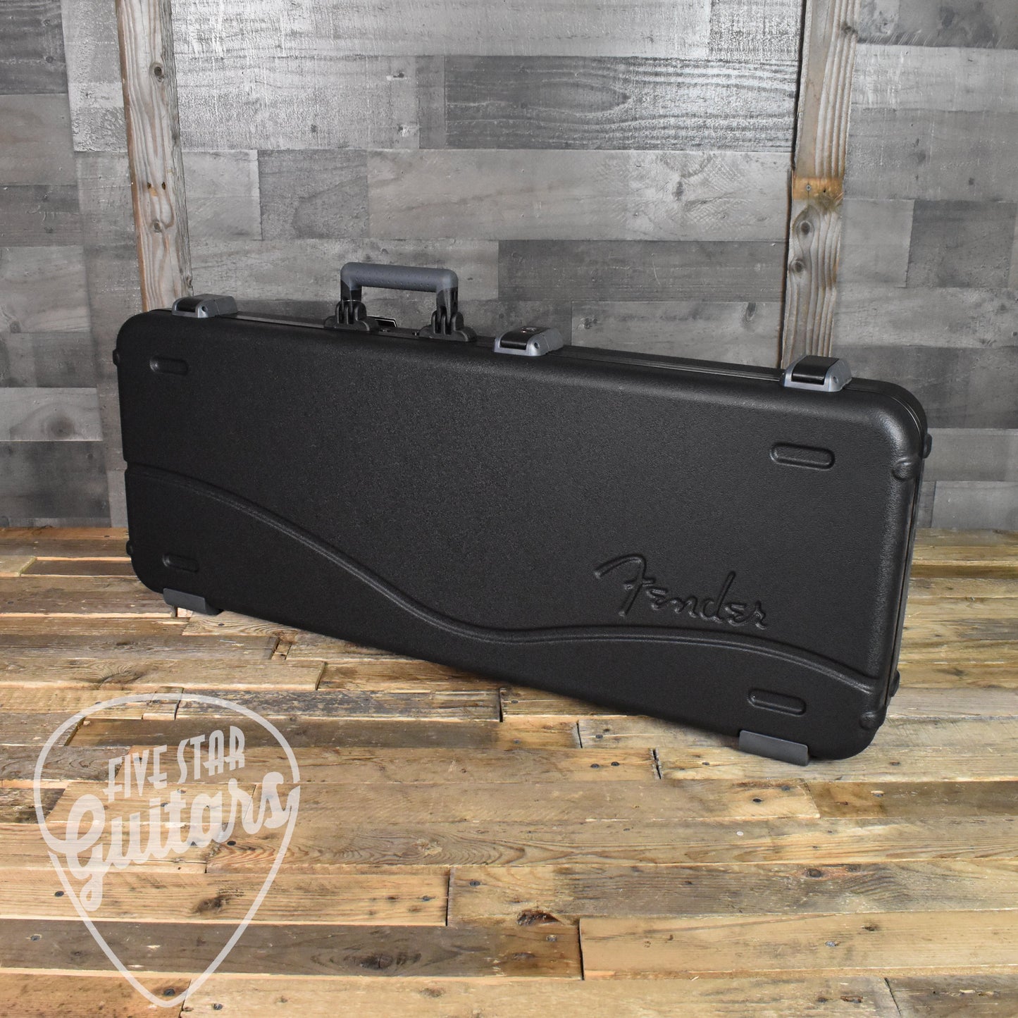 Fender Deluxe Molded Strat/Tele Case Black