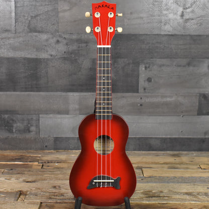 Makala Dolphin Uke Red Burst