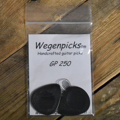 Wegenpicks 2.5mm Black Gypsy Jazz Pick Right-Handed Bevel  - 2 Pack - GP250B