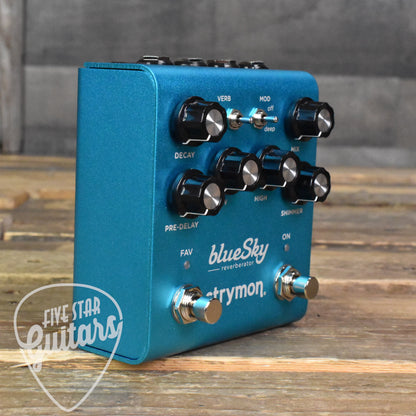 Strymon blueSky Reverberator V2