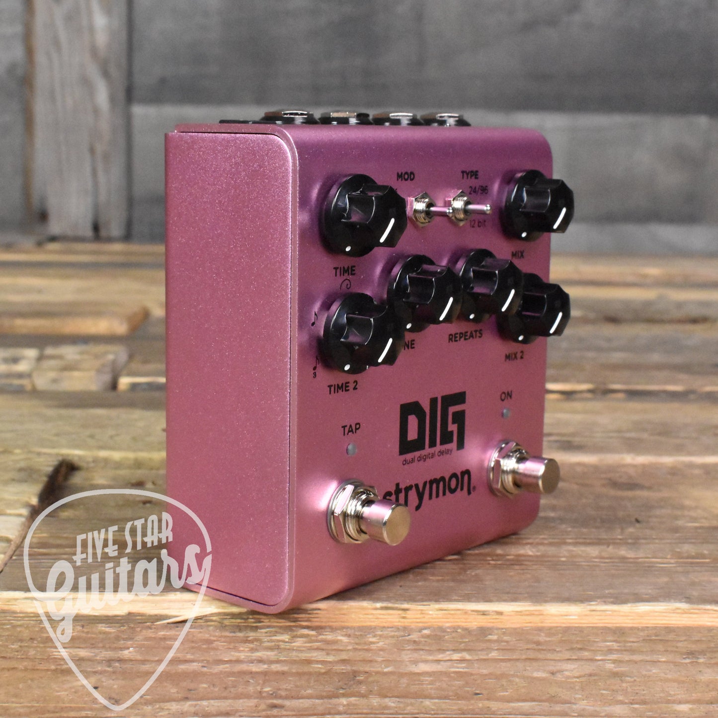 Strymon Dig V2