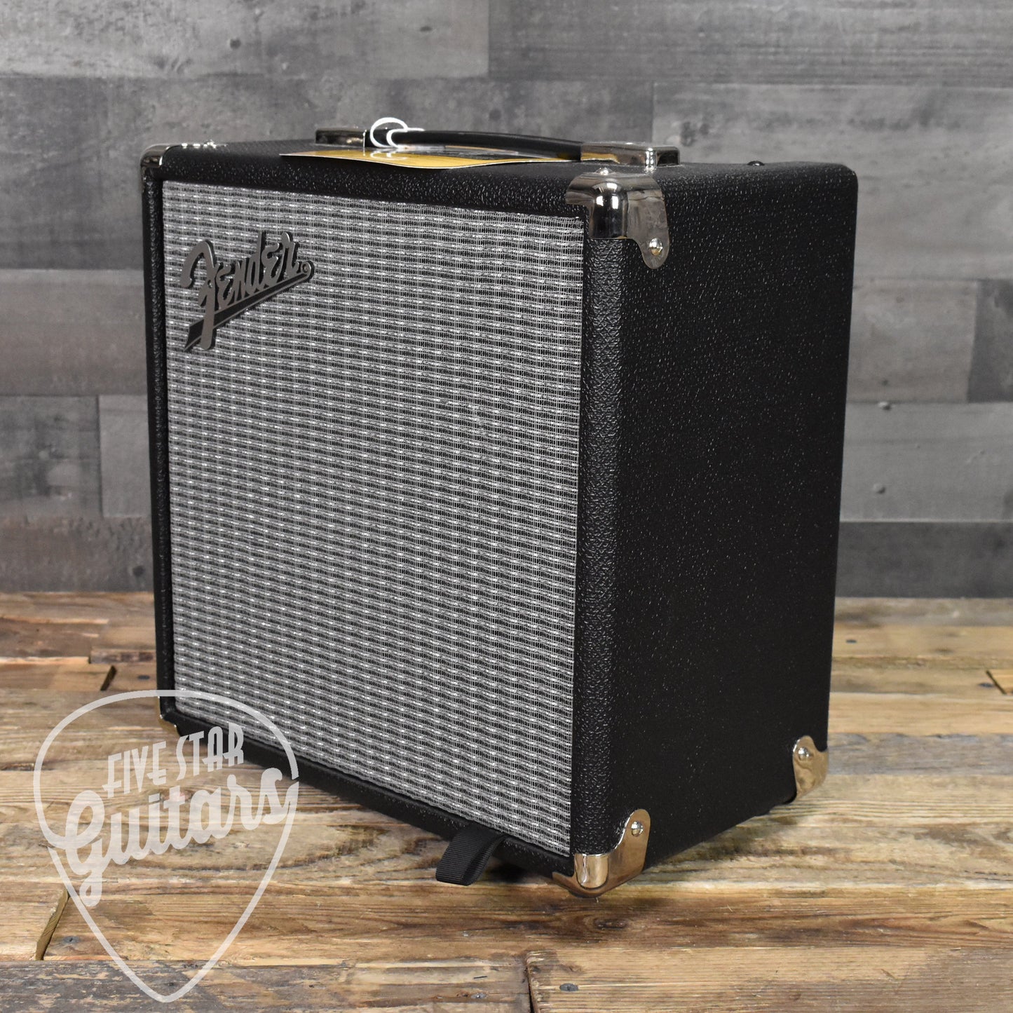 Fender Rumble 15 V3 Bass Combo Amp