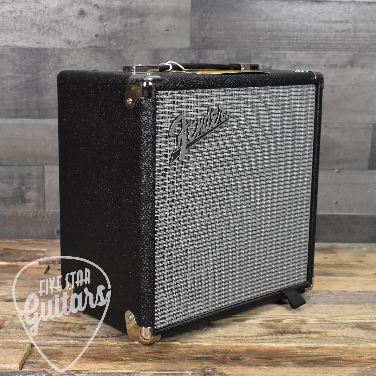 Fender Rumble 15 V3 Bass Combo Amp