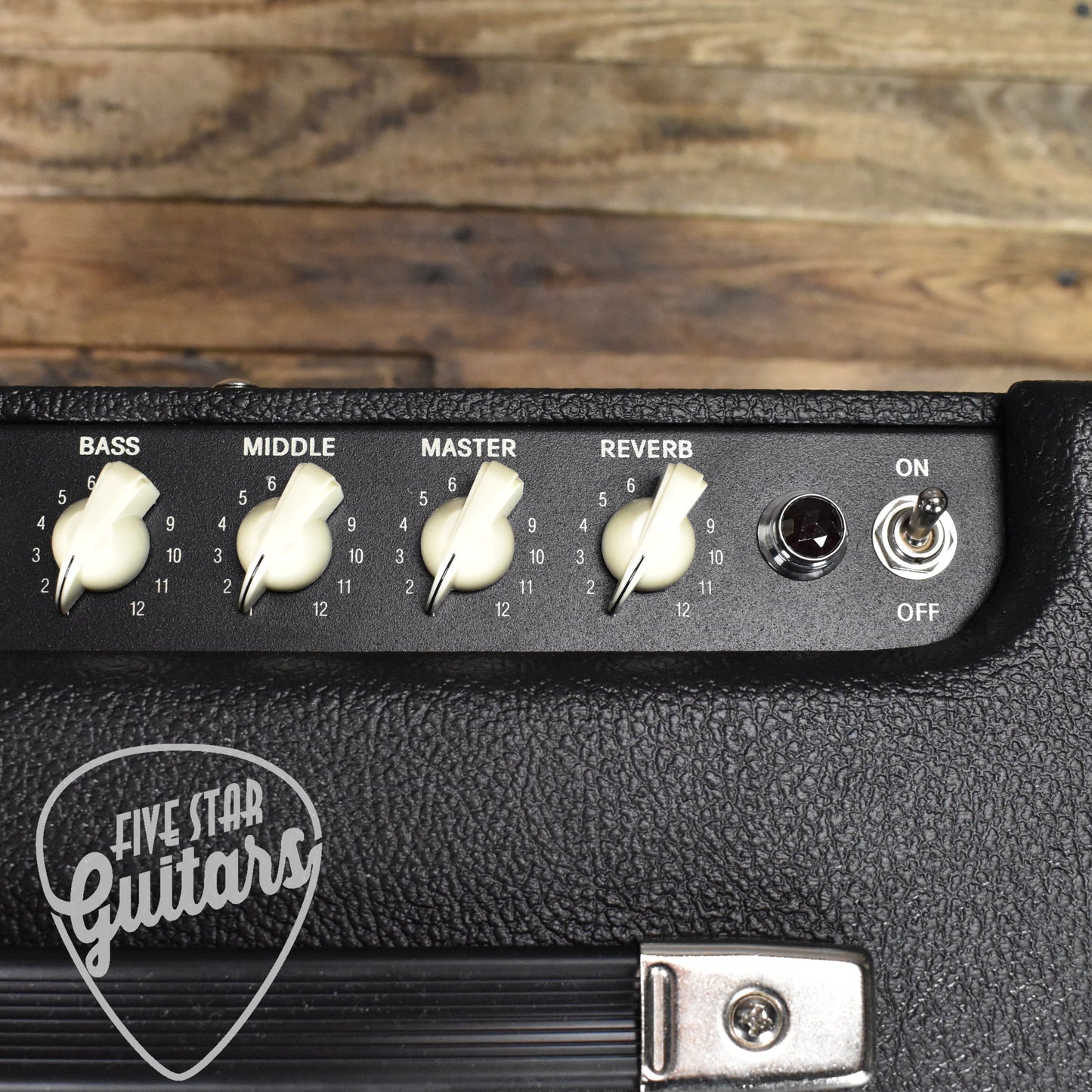 Fender Blues Junior IV