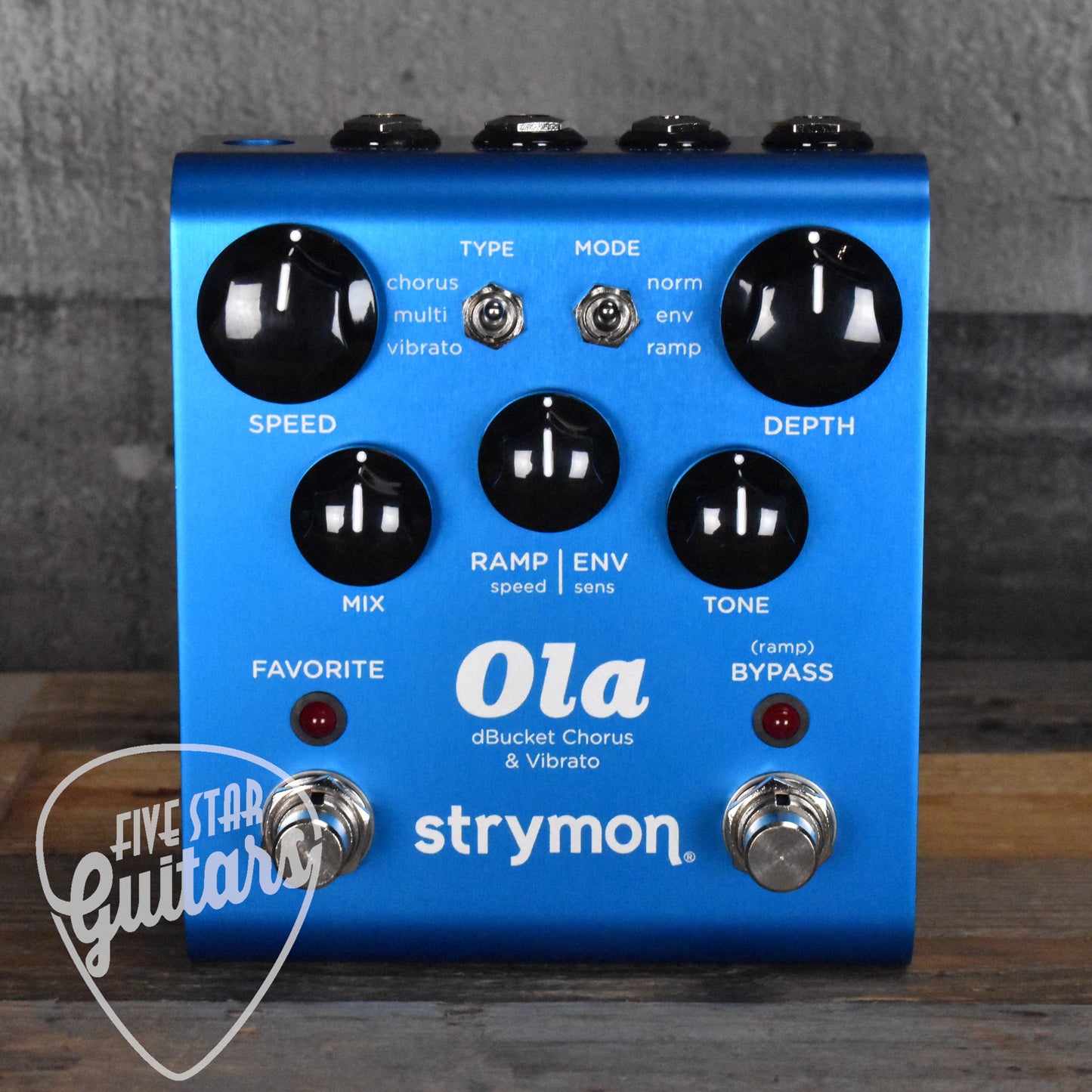 Strymon Ola dBucket Chorus & Vibrato Pedal