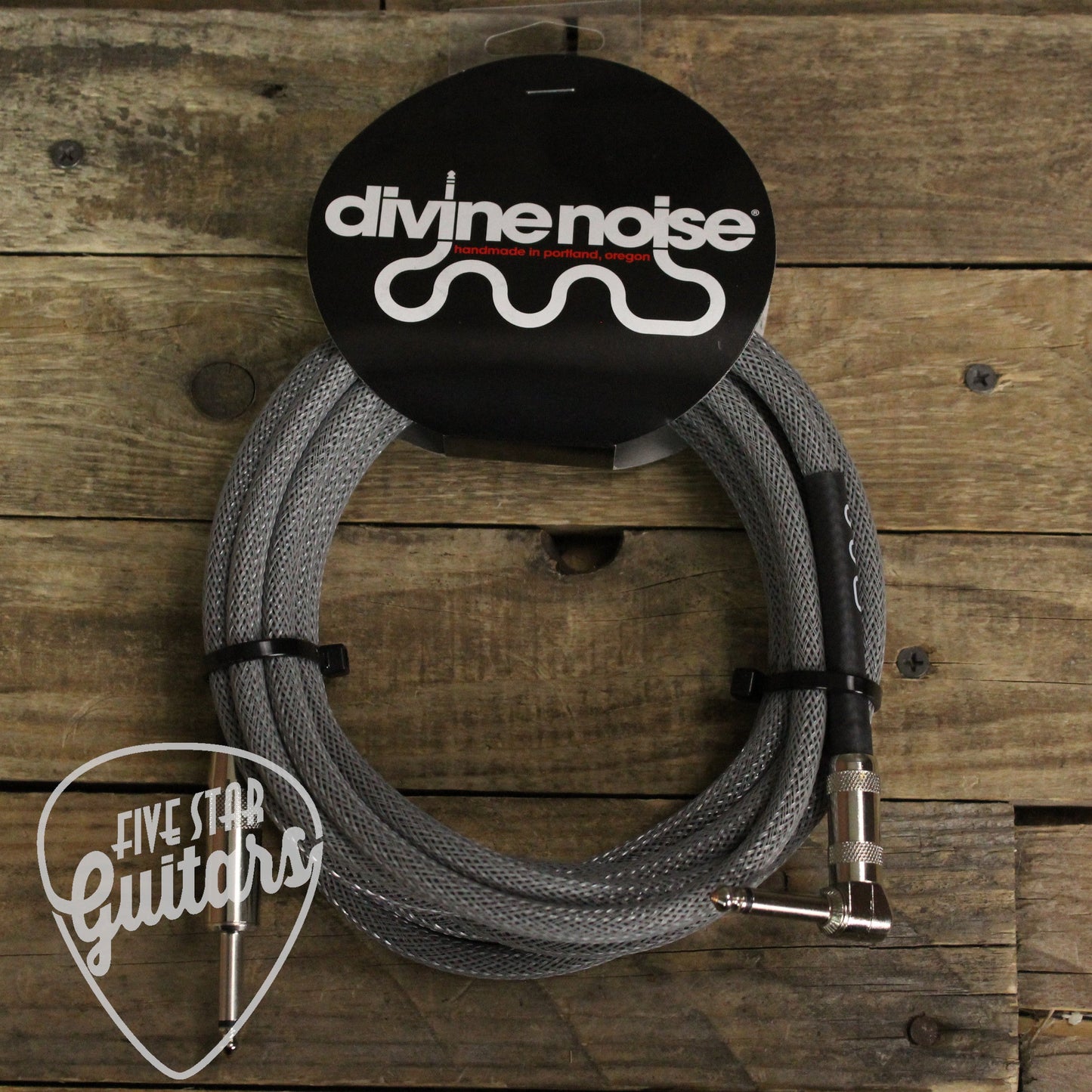 Divine Noise Straight-Right Angle 15ft Instrument Cable - Shimmer Braided Sleeving