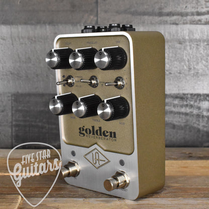 Universal Audio Golden Reverberator Pedal