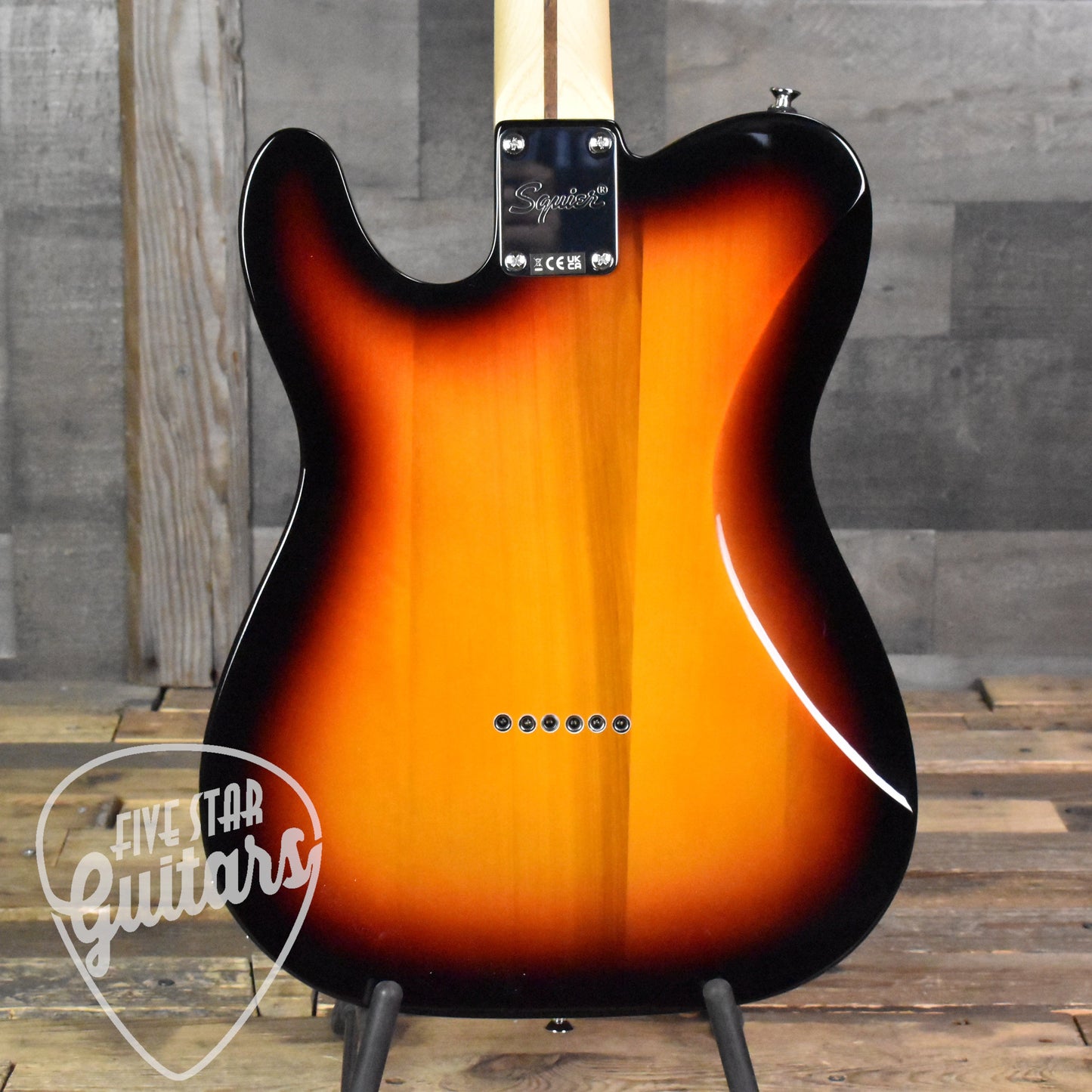 Squier Affinity Series Telecaster, Maple Fingerboard ? 3-Color Sunburst