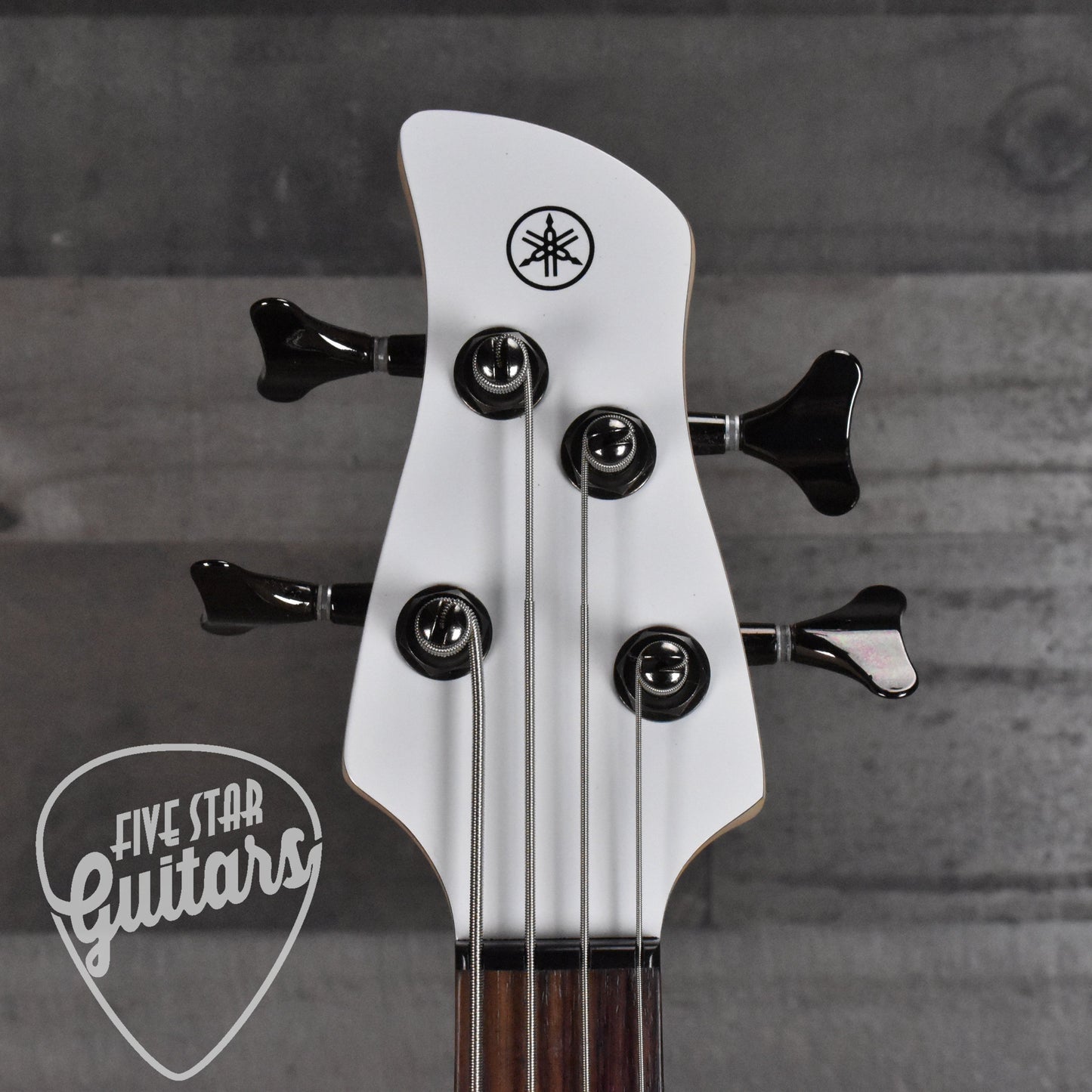 Yamaha TRBX304 - White