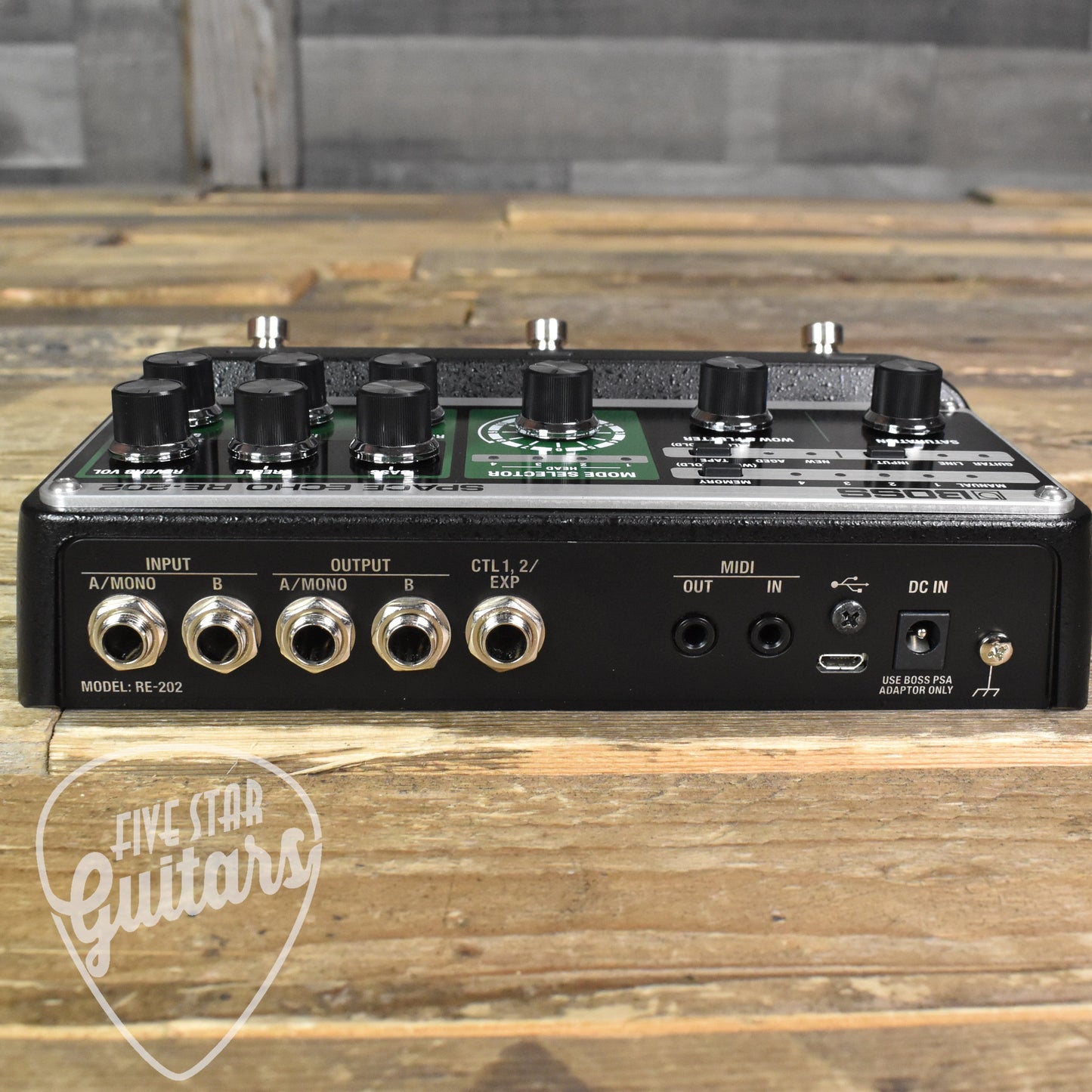 BOSS RE-202 Space Echo Pedal
