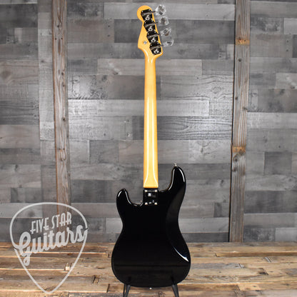 Fender American Vintage II 1960 Precision Bass Rosewood Fingerboard - Black with Hard Shell Case