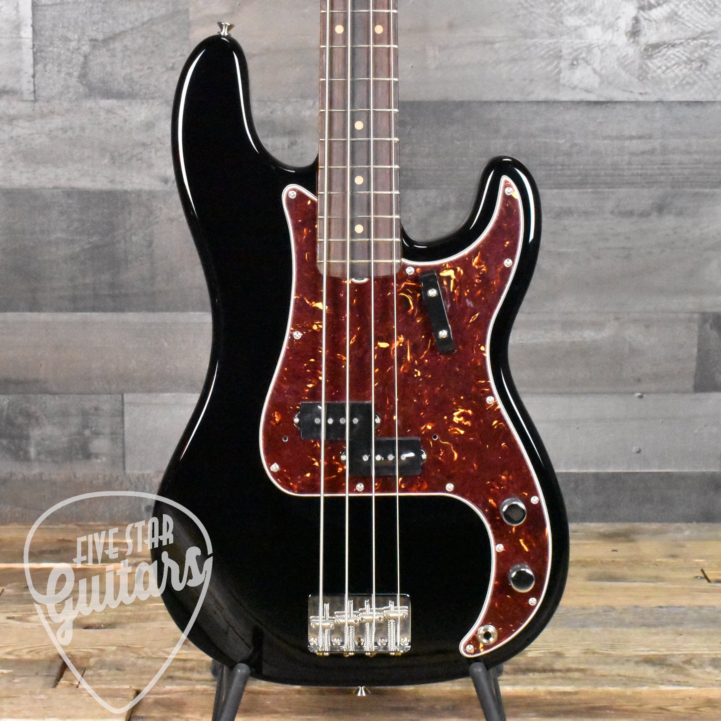 Fender American Vintage II 1960 Precision Bass Rosewood Fingerboard - Black with Hard Shell Case