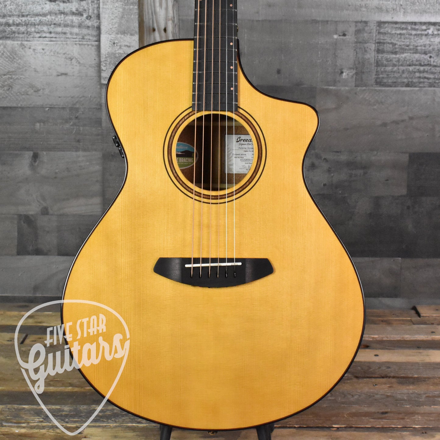 Breedlove Organic Performer Pro Concert CE European Spruce/African Mahogany - Aged Toner/Suede Burst Back with Hard Shell Case SN: 3264