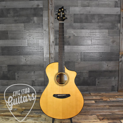 Breedlove Organic Performer Pro Concert CE European Spruce/African Mahogany - Aged Toner/Suede Burst Back with Hard Shell Case SN: 3102